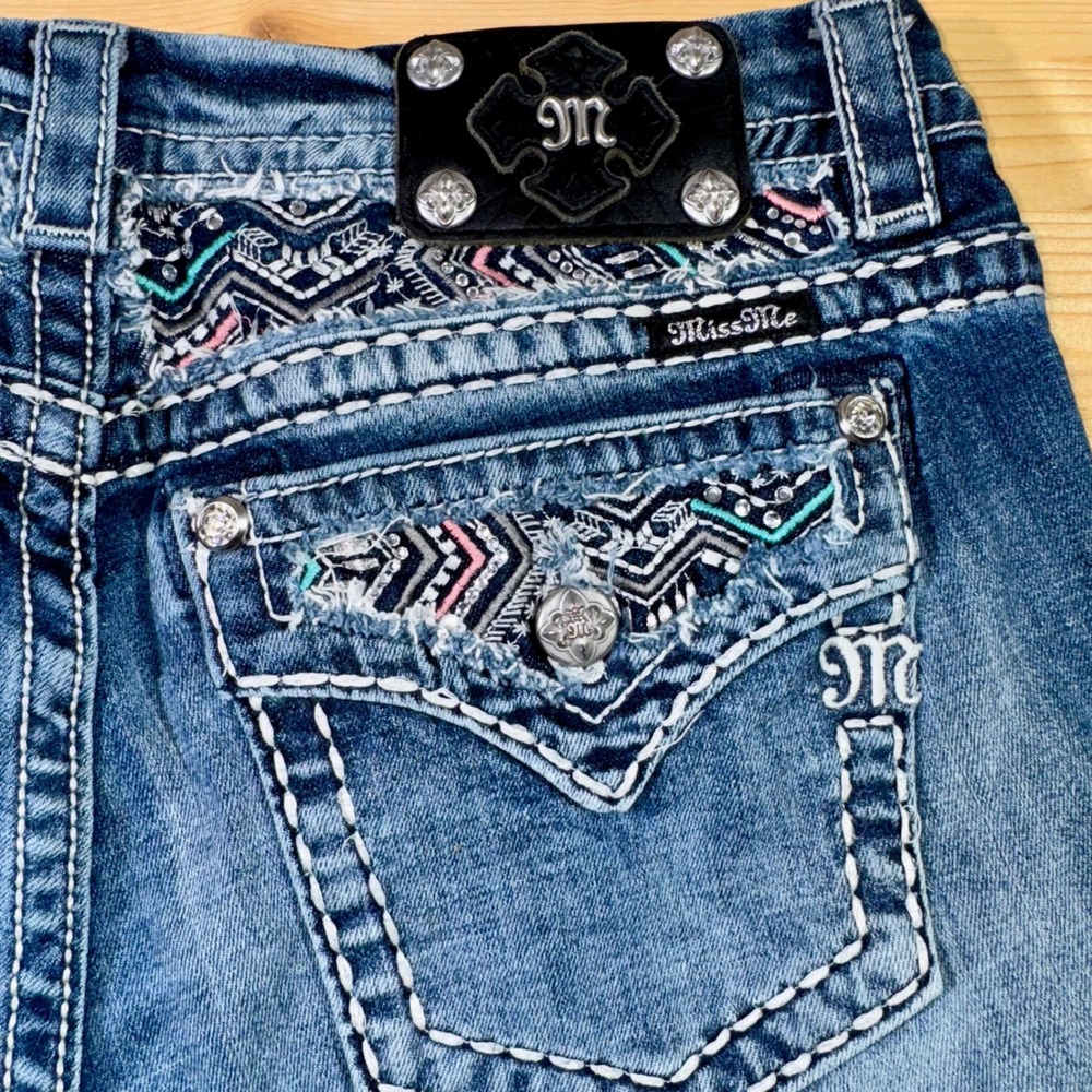 Miss Me Blue Cropped Jeans with Embroidered Details